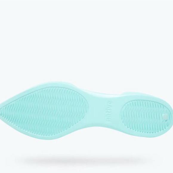 |Native| Flats ~ BRAND NEW - Picture 3 of 7